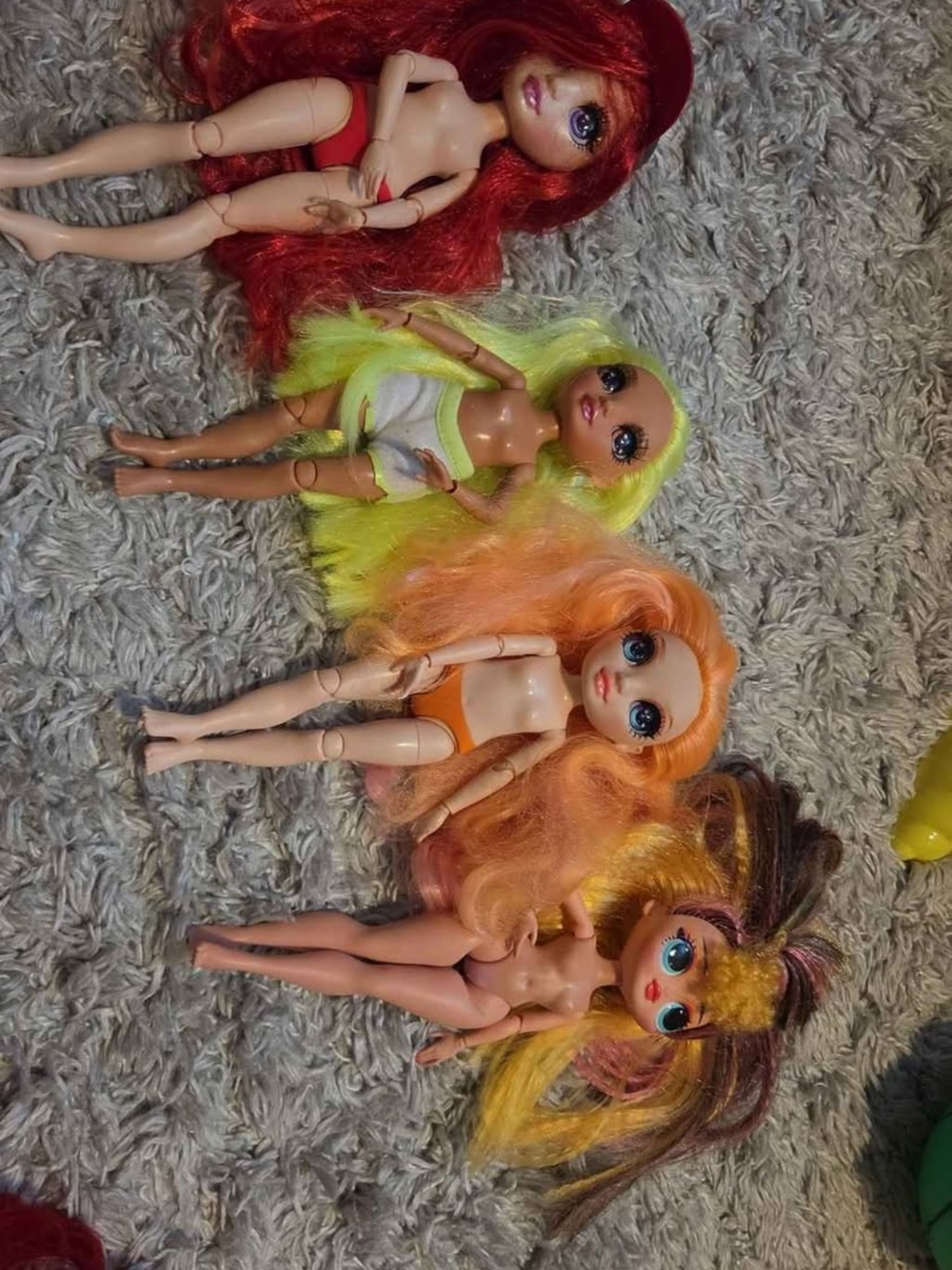 Rainbow High/LOL Doll & Car Bundle